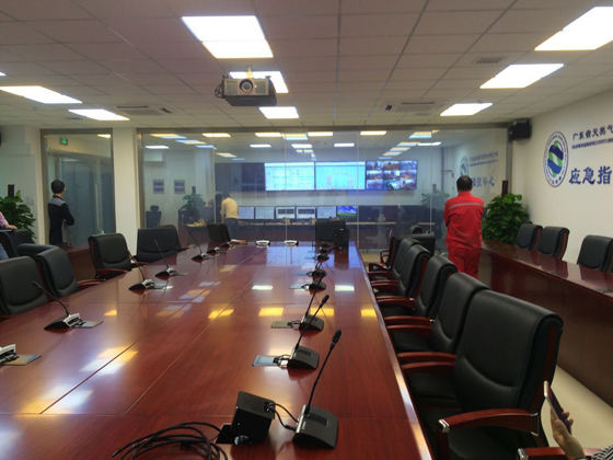 調光玻璃隔斷通電狀態 調光玻璃隔斷通電狀態