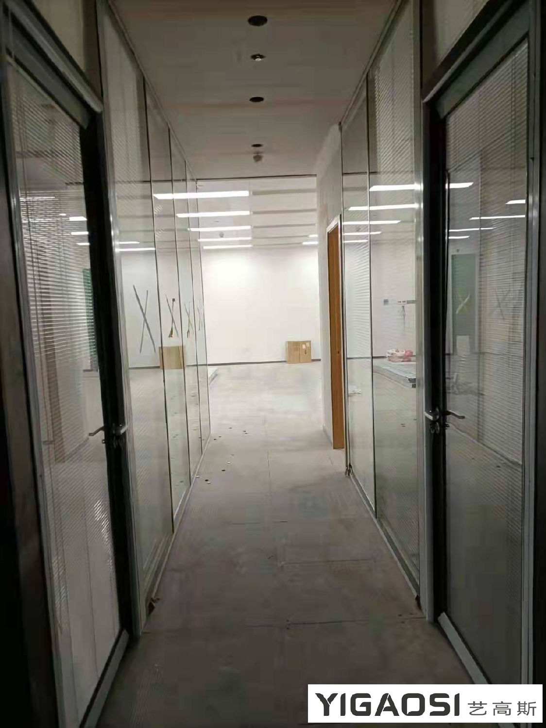 雙玻璃百葉隔斷